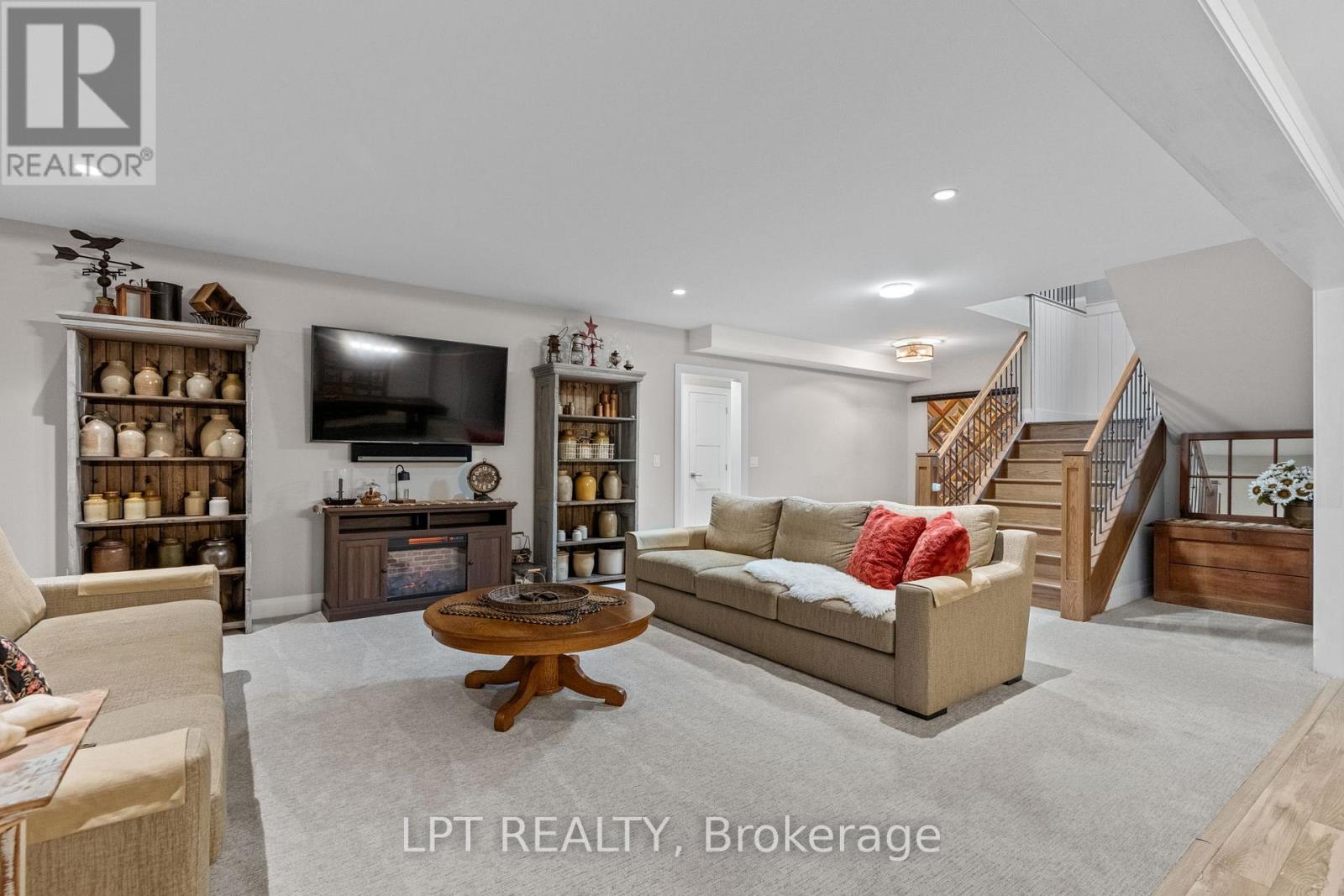 10007 Jenna Road, Lambton Shores, Ontario  N0M 1T0 - Photo 26 - X12867258