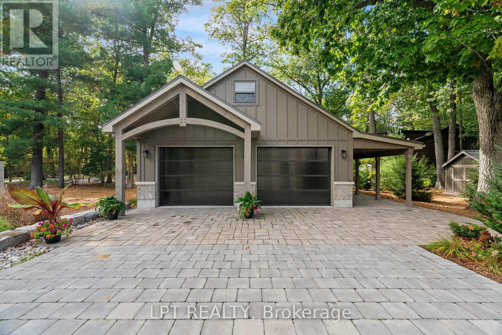 10007 Jenna Road, Lambton Shores, Ontario  N0M 1T0 - Photo 39 - X12867258