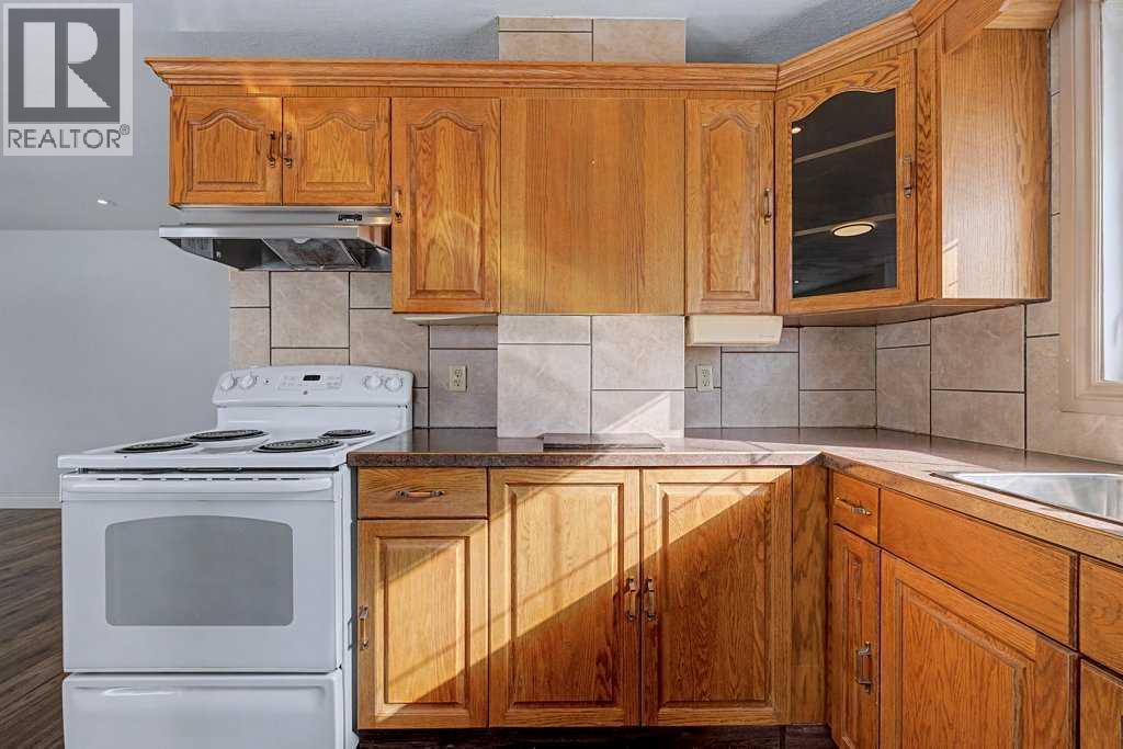 1607 Marlyn Way Ne, Calgary, Alberta  T2A 3K8 - Photo 15 - A2290581