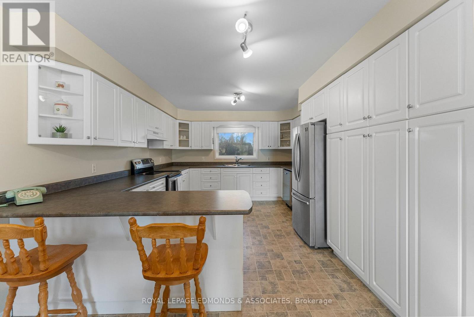 1146 Haley Road, Whitewater Region, Ontario  K0J 1Y0 - Photo 14 - X12867326