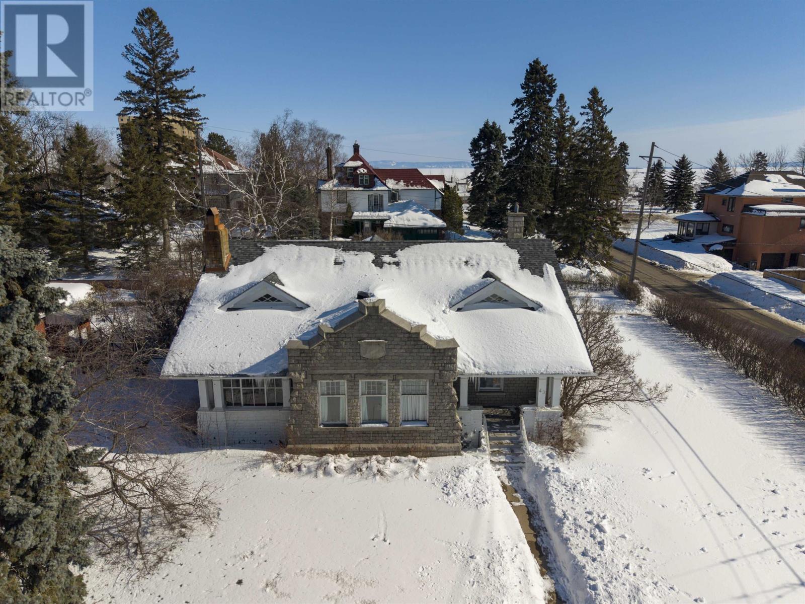 43 Summit Ave, Thunder Bay, Ontario  P7B 3N7 - Photo 46 - TB2600395