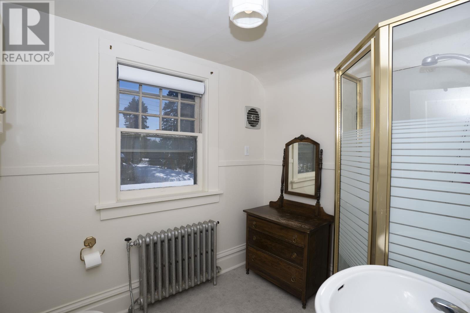 43 Summit Ave, Thunder Bay, Ontario  P7B 3N7 - Photo 38 - TB2600395