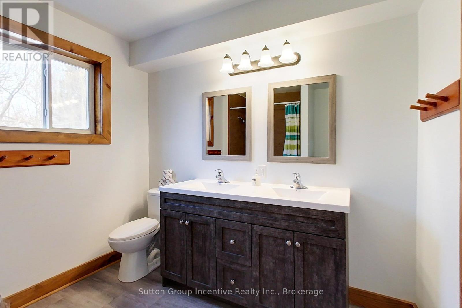 13r - 199 Arlberg Crescent, Blue Mountains, Ontario  L9Y 0M1 - Photo 11 - X12778928