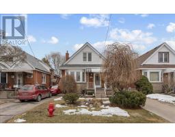 193 HUXLEY AVENUE S, Hamilton, Ontario