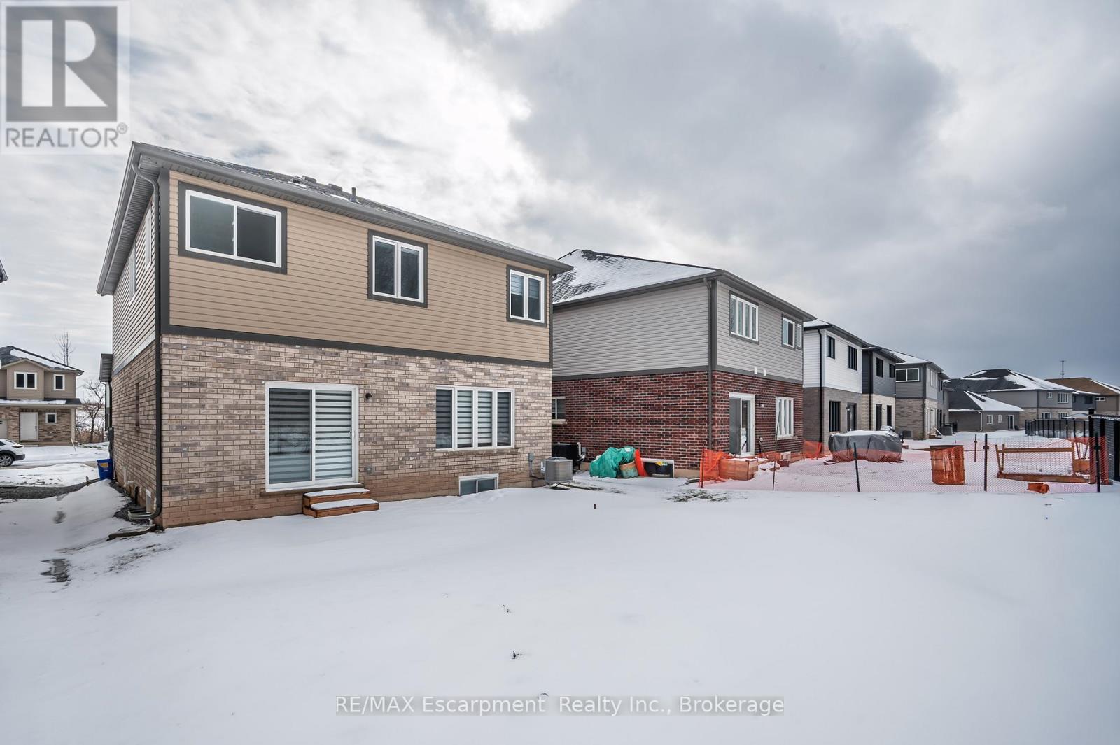 61 Wilson Drive, Thorold, Ontario  L2V 0M4 - Photo 34 - X12867210