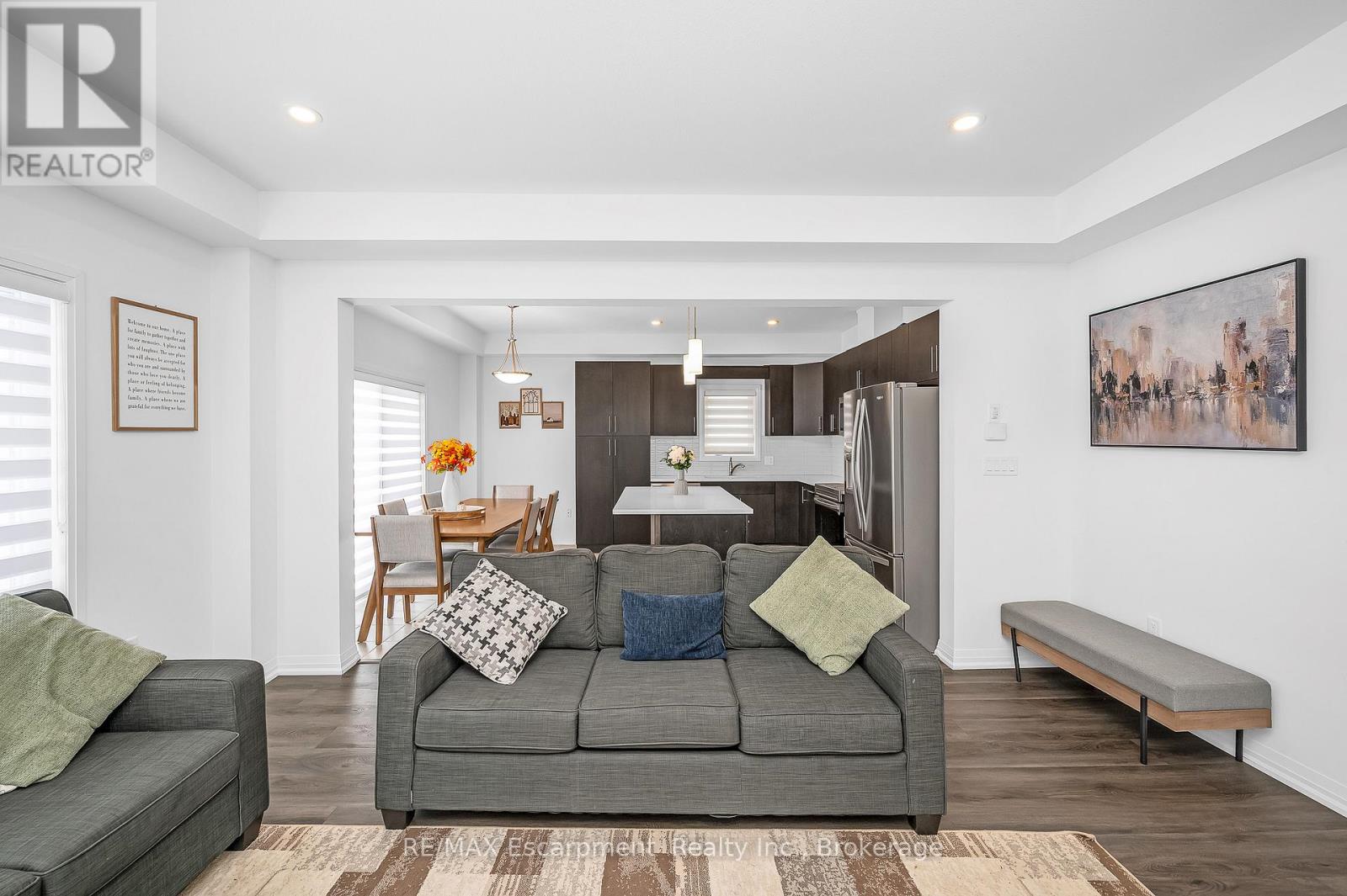 61 Wilson Drive, Thorold, Ontario  L2V 0M4 - Photo 8 - X12867210