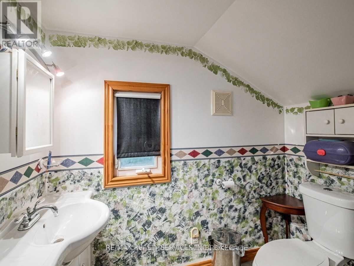 2901 Charleston Side Road, Caledon, Ontario  L0N 1C0 - Photo 13 - W12679666