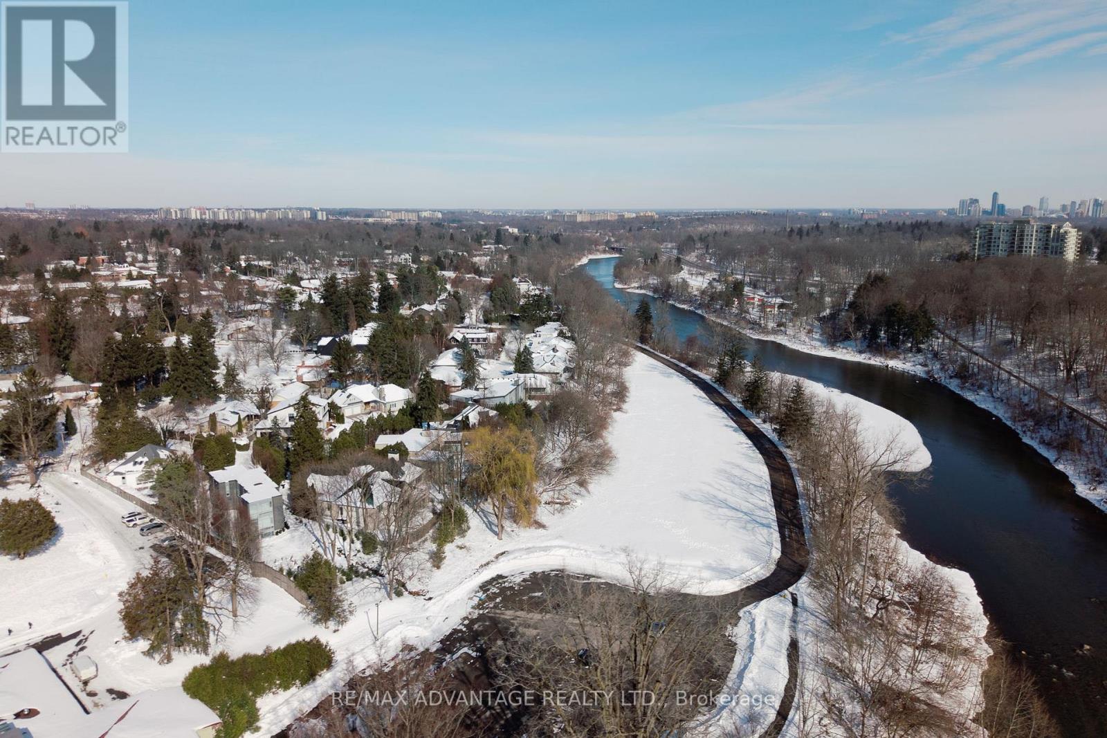 832 Sunninghill Avenue, London North, Ontario  N6H 3L9 - Photo 41 - X12801880