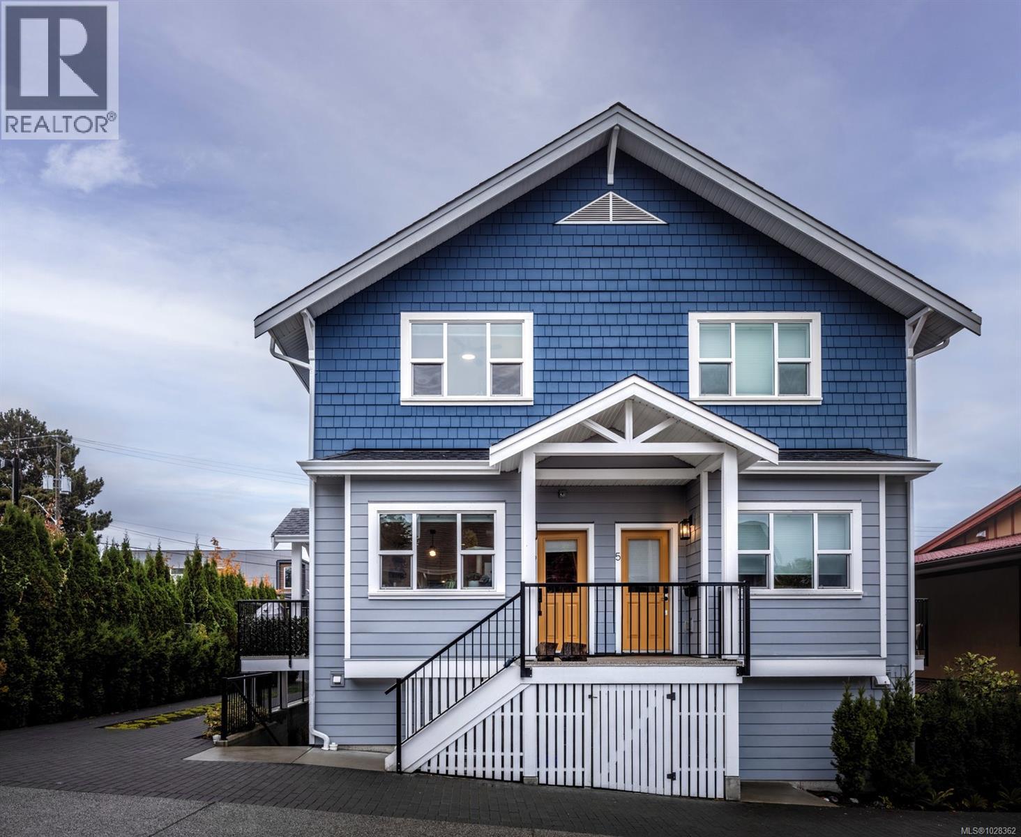 6 937 Colville Rd, Esquimalt, British Columbia