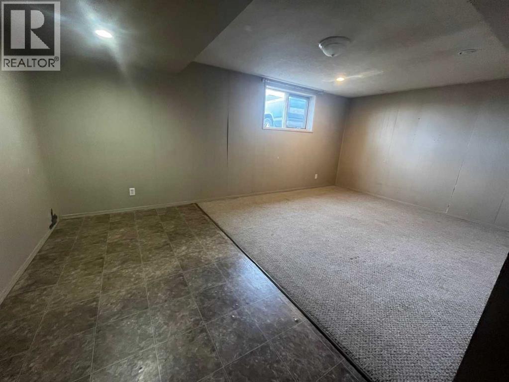 517 Stafford Drive N, Lethbridge, Alberta  T1H 2B1 - Photo 17 - A2290439