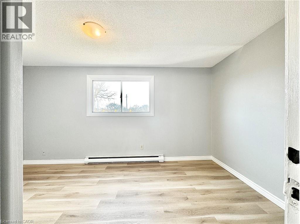 1200 Courtland Avenue E Unit# 2, Kitchener, Ontario  N2C 1K7 - Photo 19 - 40811021