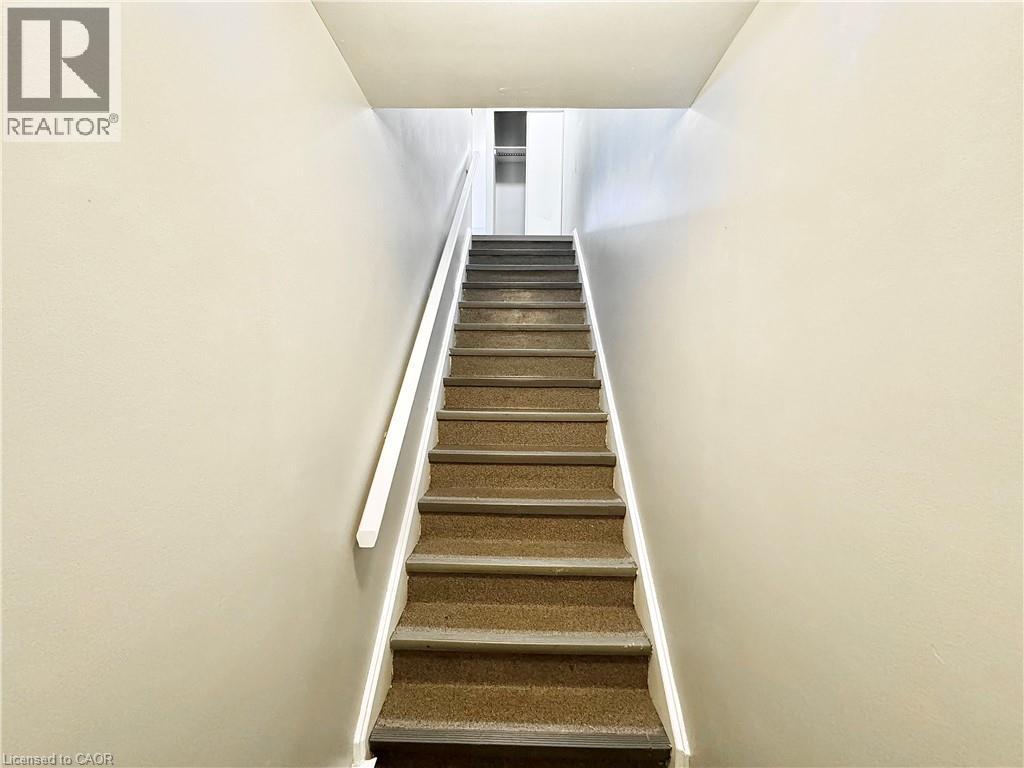 1200 Courtland Avenue E Unit# 2, Kitchener, Ontario  N2C 1K7 - Photo 2 - 40811021