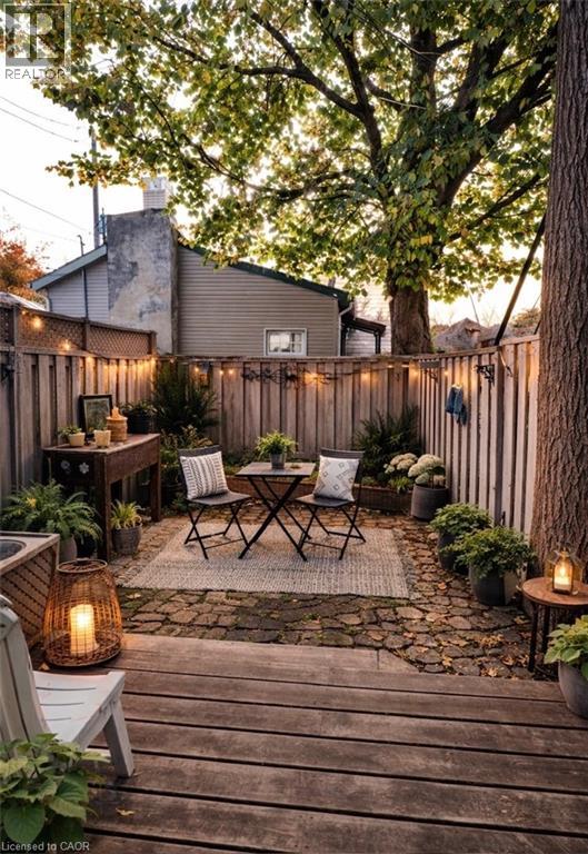 277 Main Street W, Hamilton, Ontario  L8P 1J7 - Photo 2 - 40810472