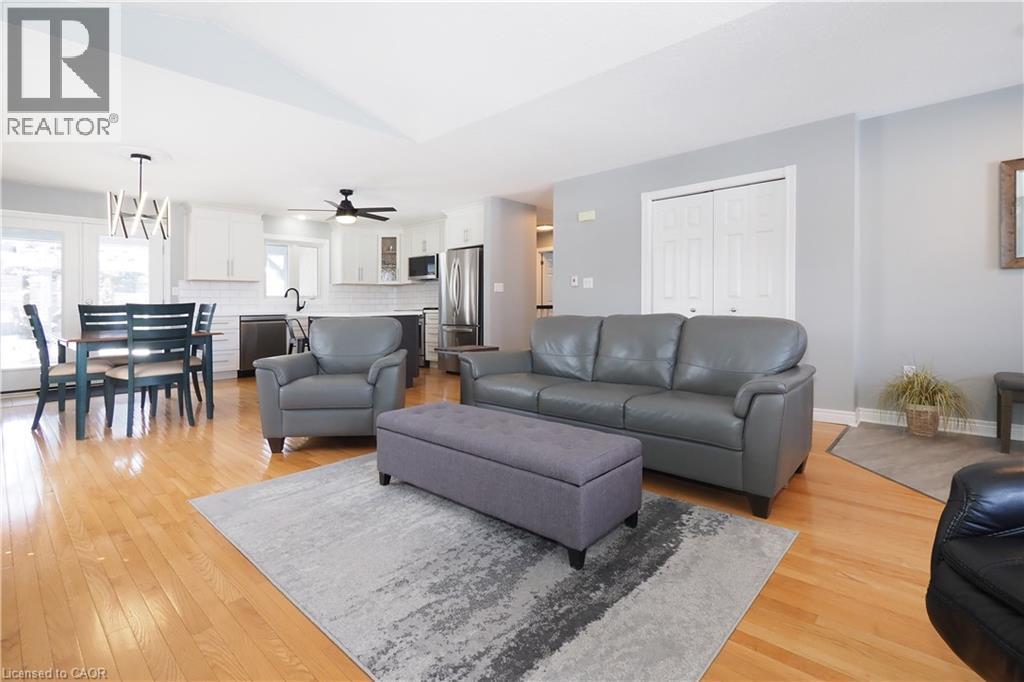 21 Moore Street, Stratford, Ontario  N4Z 1J4 - Photo 16 - 40808646