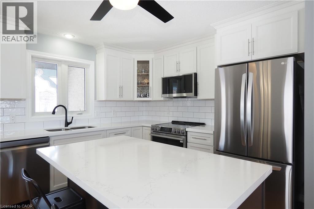 21 Moore Street, Stratford, Ontario  N4Z 1J4 - Photo 18 - 40808646