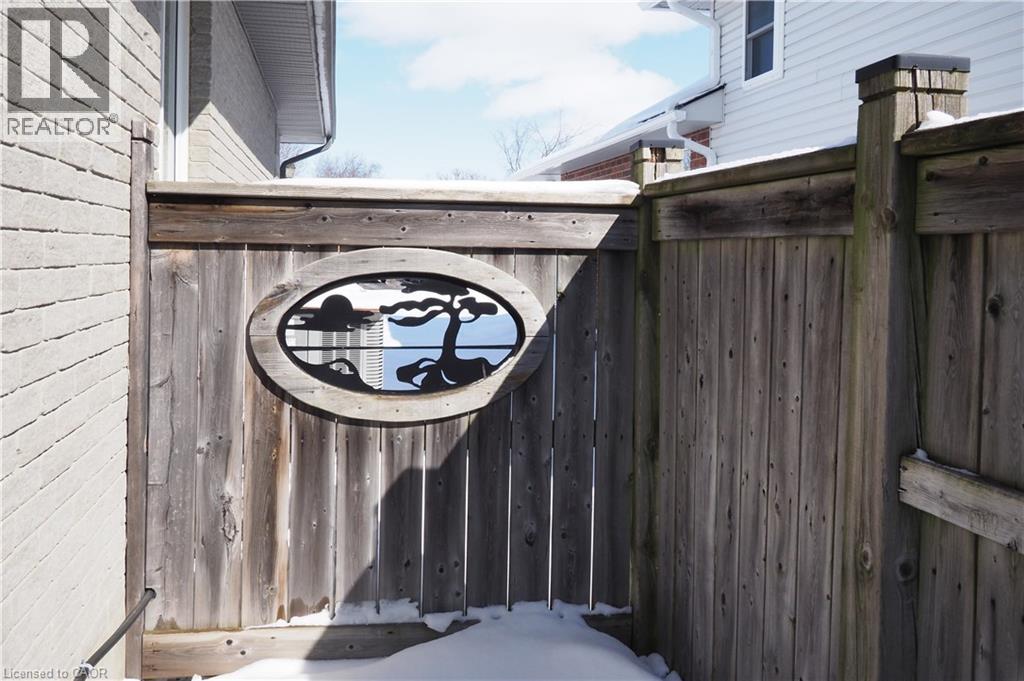 21 Moore Street, Stratford, Ontario  N4Z 1J4 - Photo 49 - 40808646