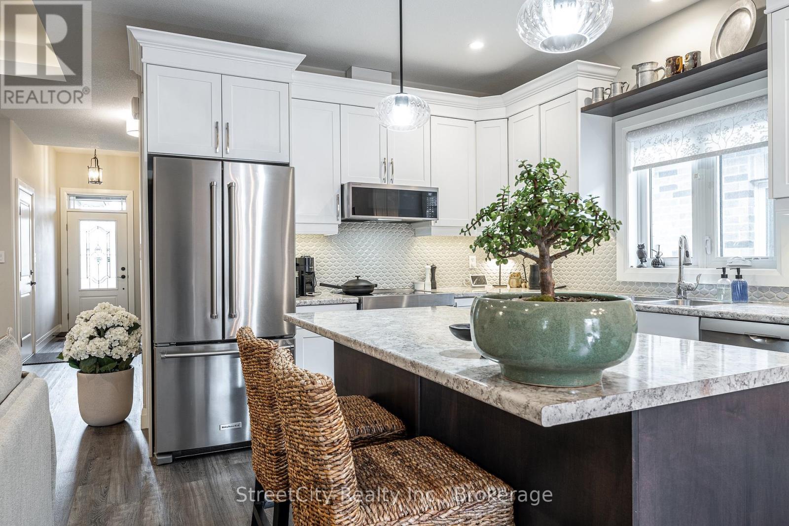 32 Culliton Street, Stratford, Ontario  N5A 0G2 - Photo 16 - X12867154