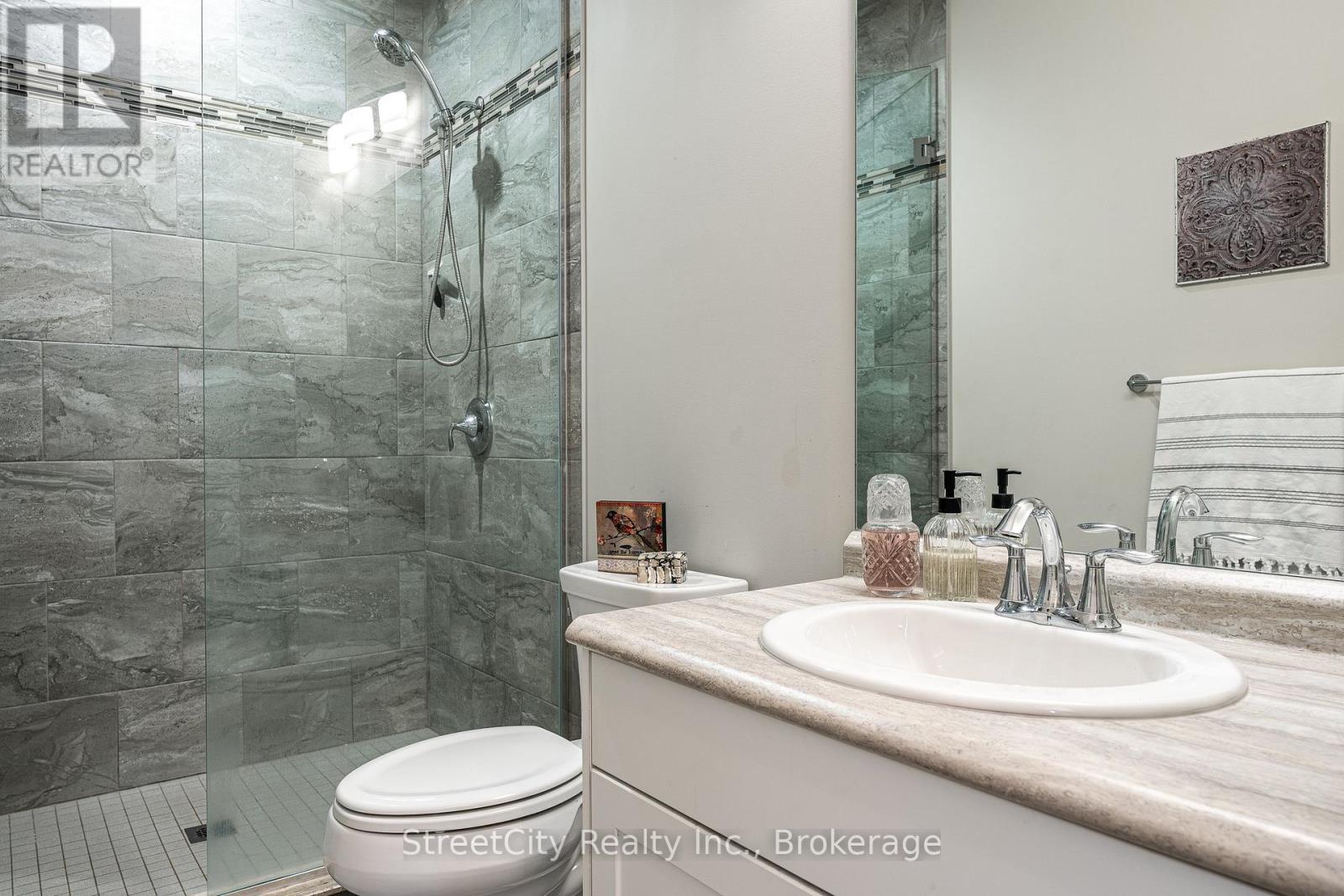 32 Culliton Street, Stratford, Ontario  N5A 0G2 - Photo 22 - X12867154