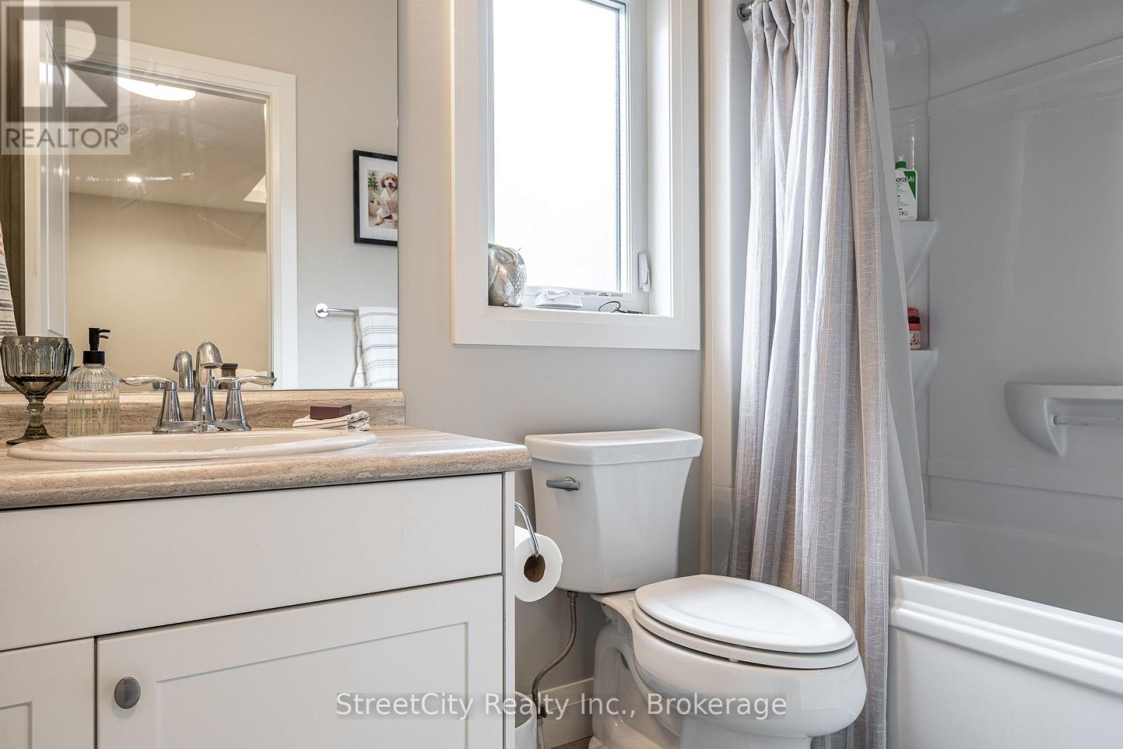 32 Culliton Street, Stratford, Ontario  N5A 0G2 - Photo 26 - X12867154