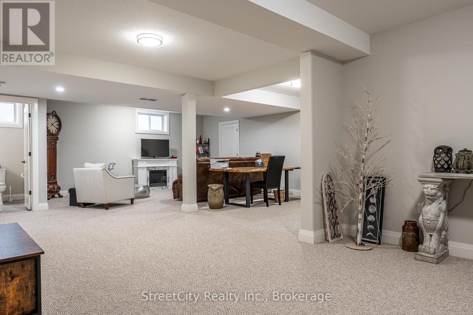 32 Culliton Street, Stratford, Ontario  N5A 0G2 - Photo 27 - X12867154