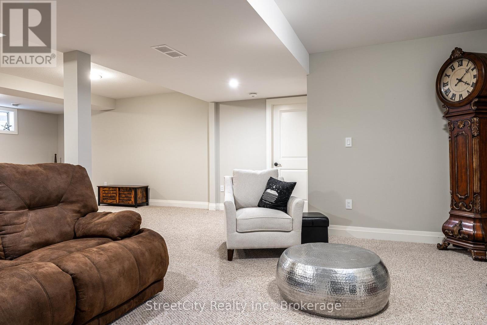 32 Culliton Street, Stratford, Ontario  N5A 0G2 - Photo 31 - X12867154