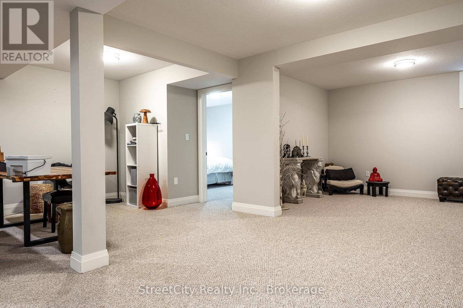 32 Culliton Street, Stratford, Ontario  N5A 0G2 - Photo 32 - X12867154