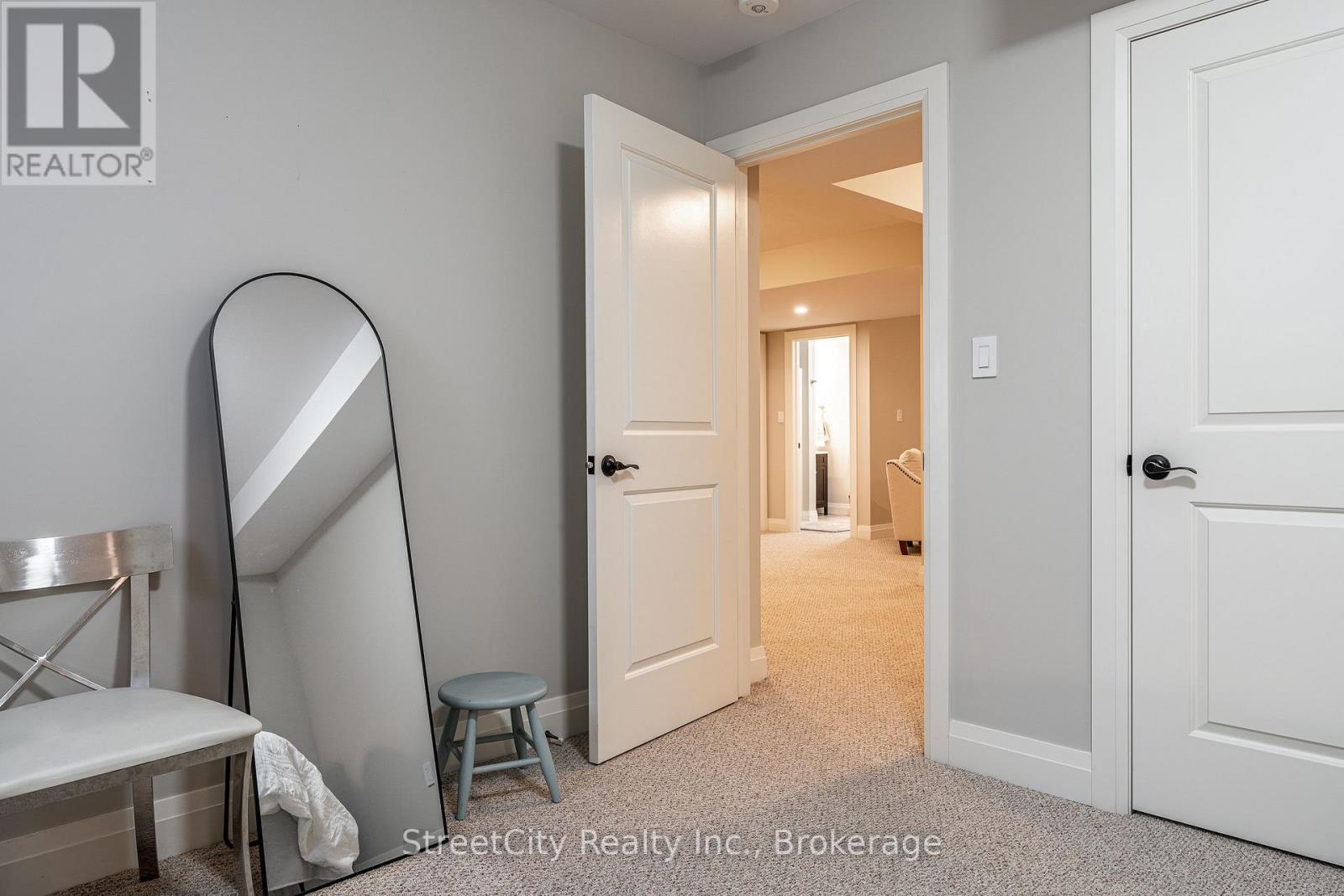 32 Culliton Street, Stratford, Ontario  N5A 0G2 - Photo 34 - X12867154