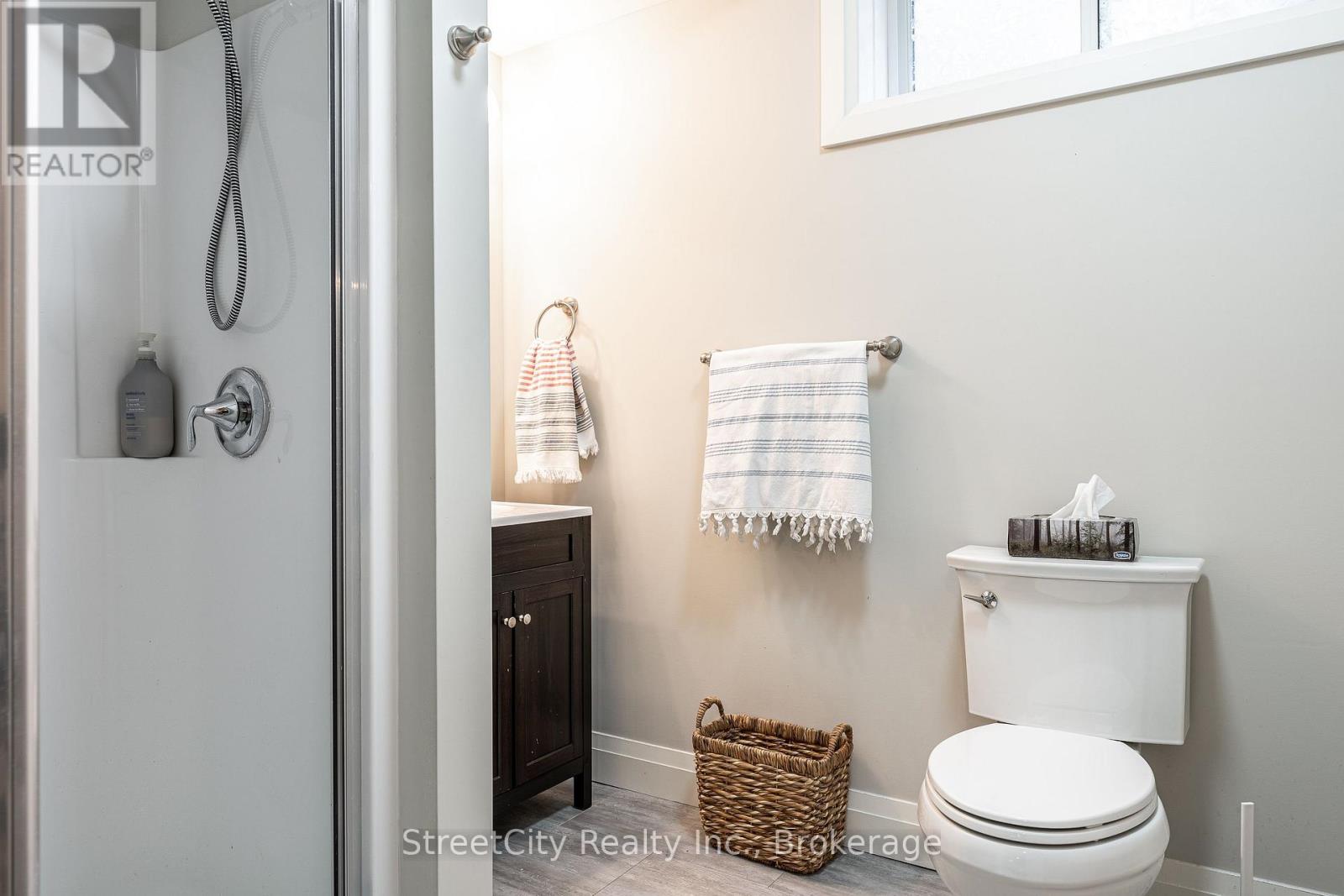 32 Culliton Street, Stratford, Ontario  N5A 0G2 - Photo 36 - X12867154