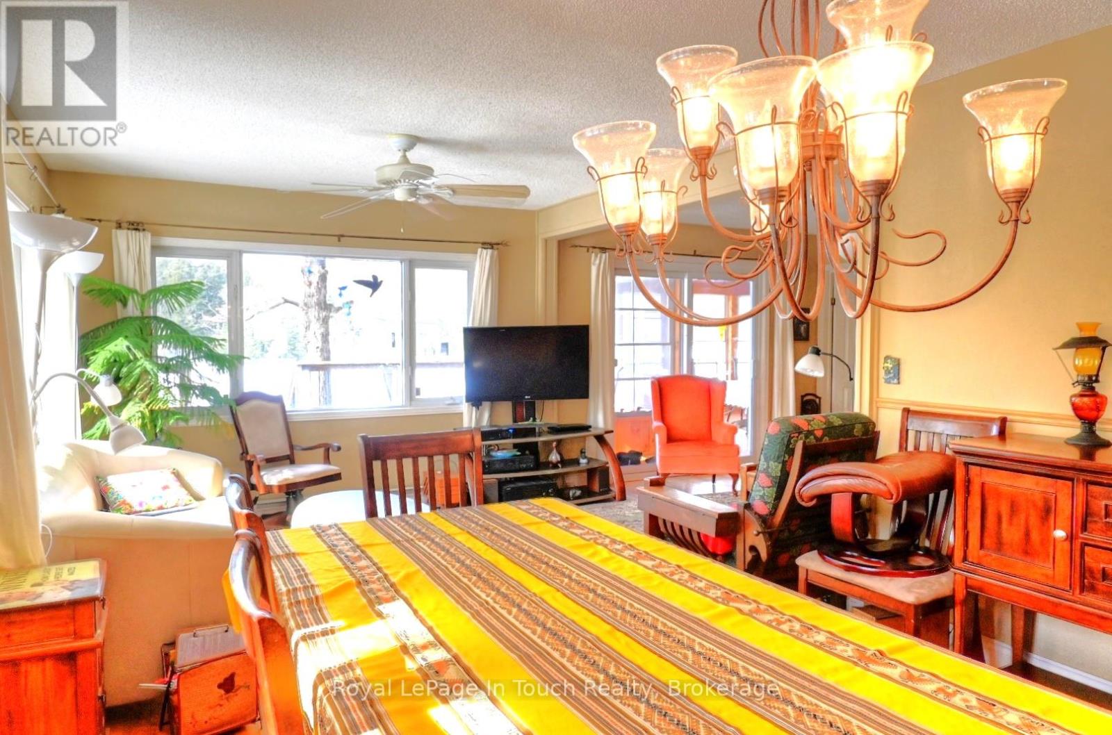 476 Hungry Bay Road E, Georgian Bay (Baxter), Ontario  L0K 1S0 - Photo 24 - X12867180