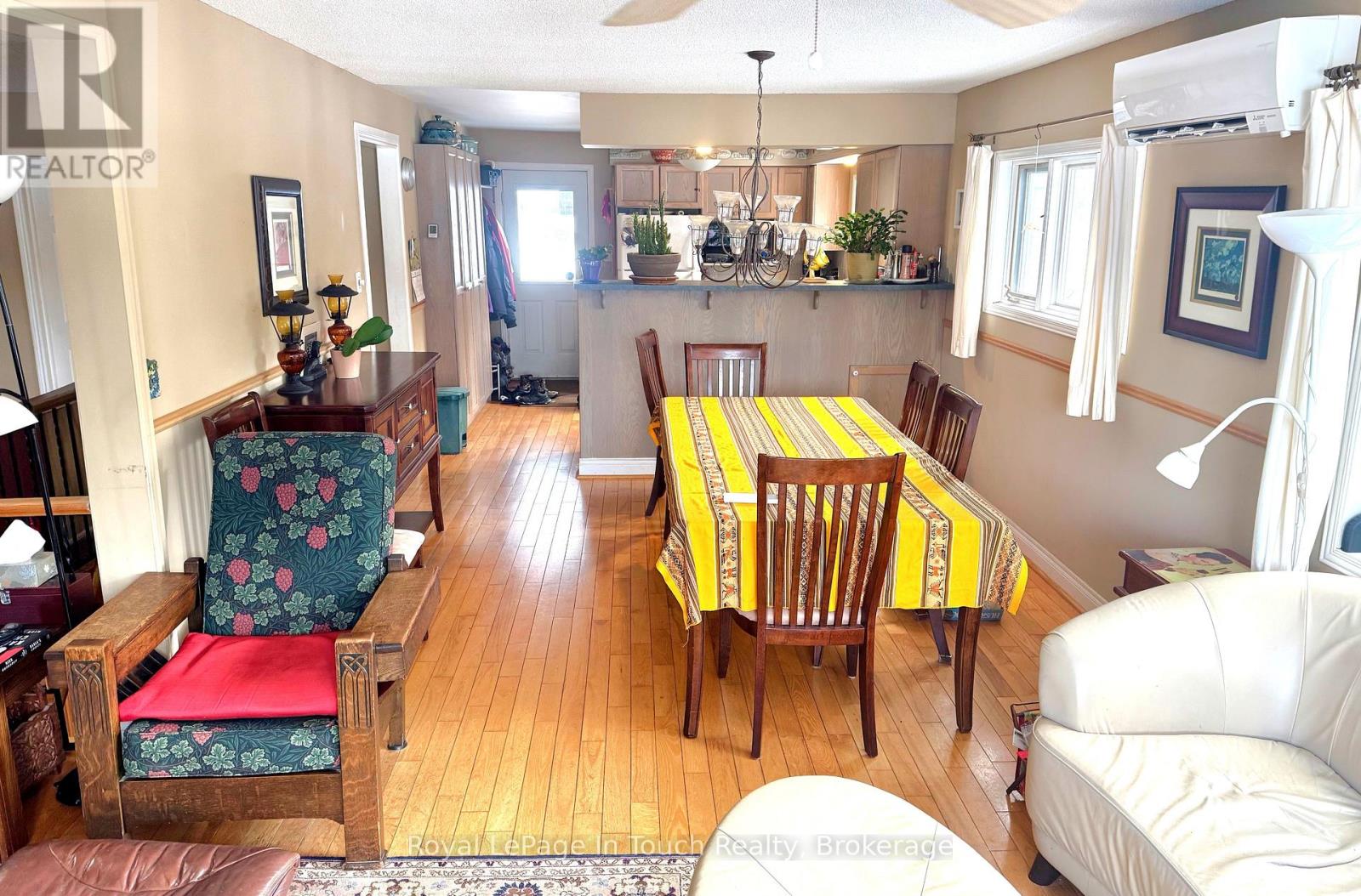 476 Hungry Bay Road E, Georgian Bay (Baxter), Ontario  L0K 1S0 - Photo 31 - X12867180