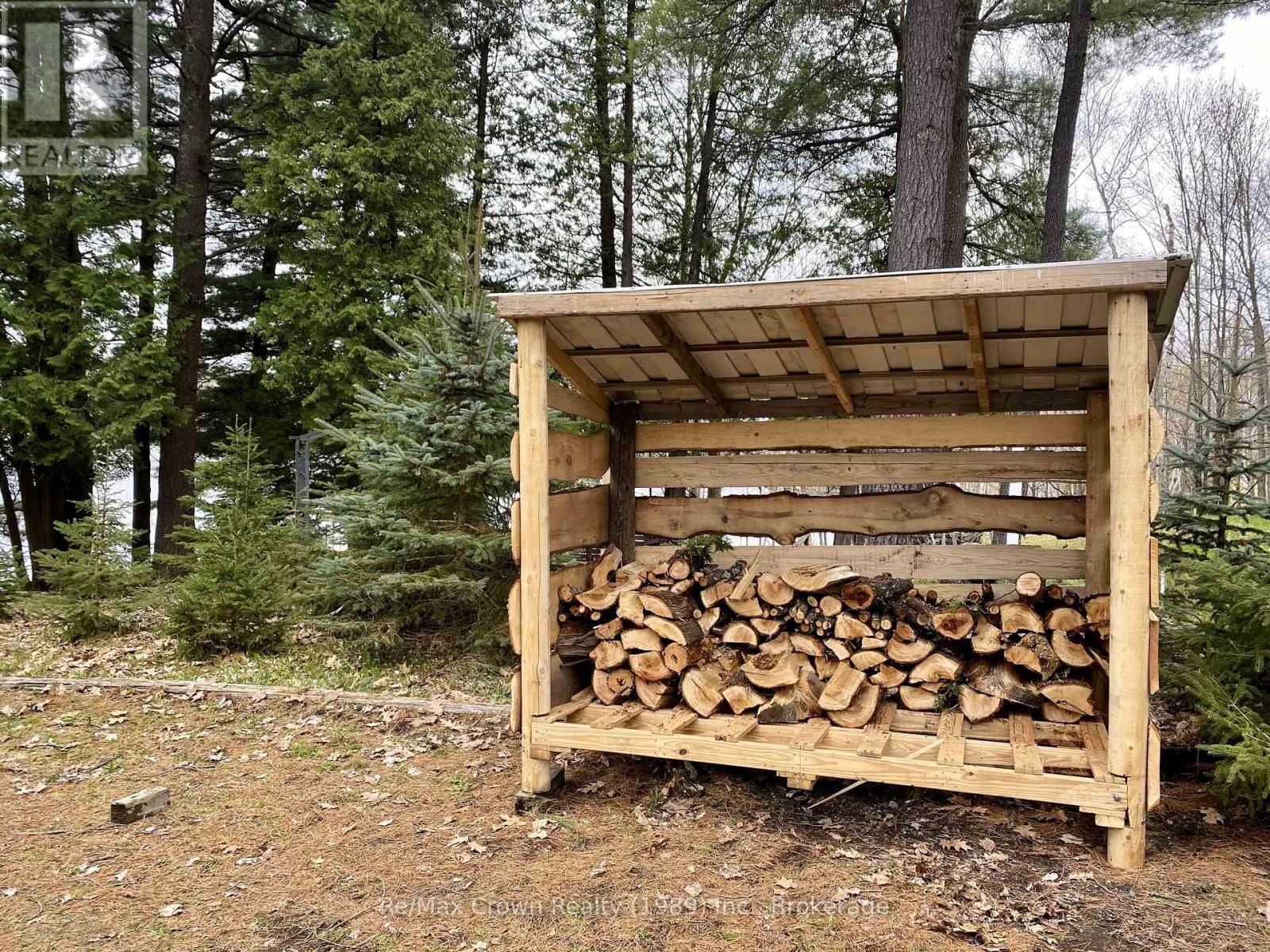 935 Limberlost Point Road, Parry Sound Remote Area (Restoule), Ontario  P0H 2R0 - Photo 31 - X12867182