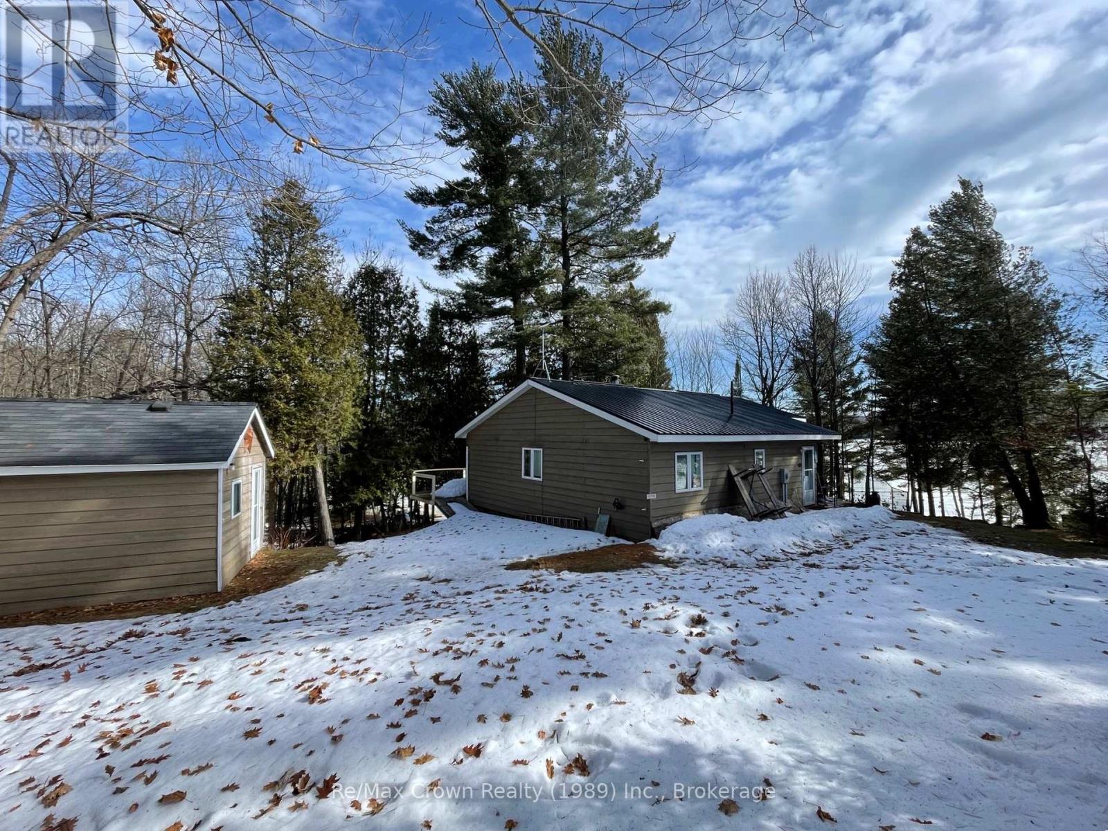 935 Limberlost Point Road, Parry Sound Remote Area (Restoule), Ontario  P0H 2R0 - Photo 35 - X12867182