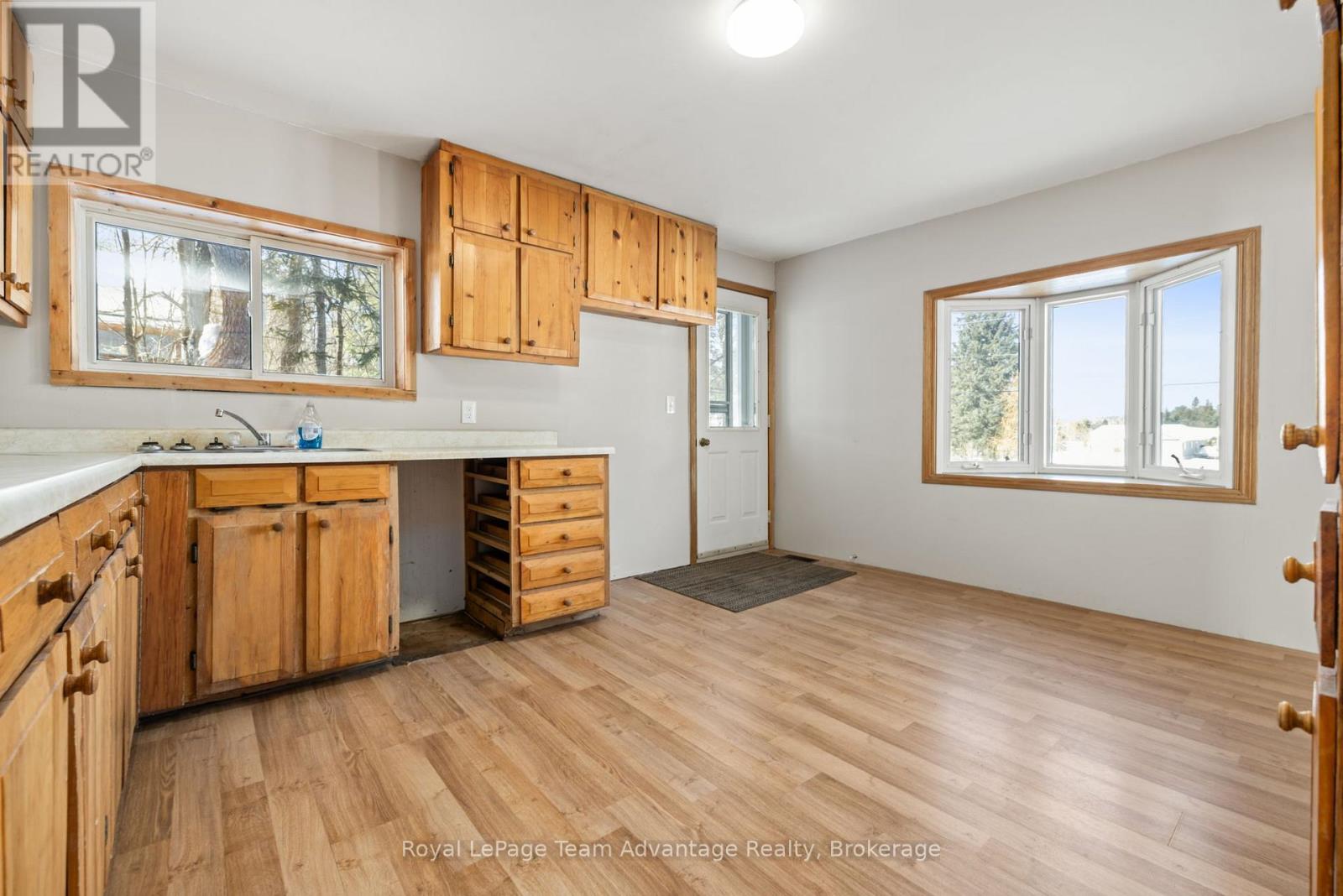 9 Highway 632, Seguin, Ontario  P0C 1J0 - Photo 5 - X12867228