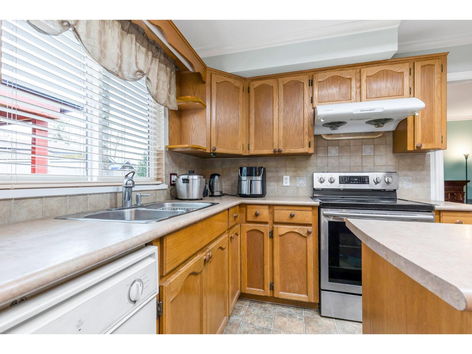 9505 161 Street, Surrey, British Columbia  V4N 2P3 - Photo 13 - R3095266