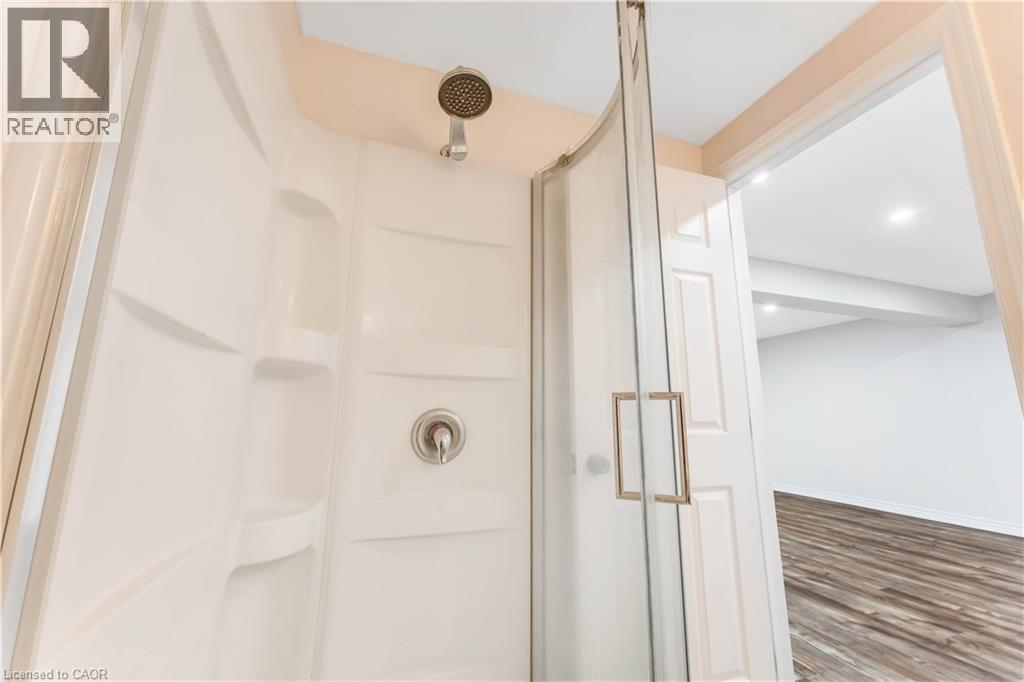 142 Dubrick Crescent, Kitchener, Ontario  N2E 4G3 - Photo 37 - 40803279