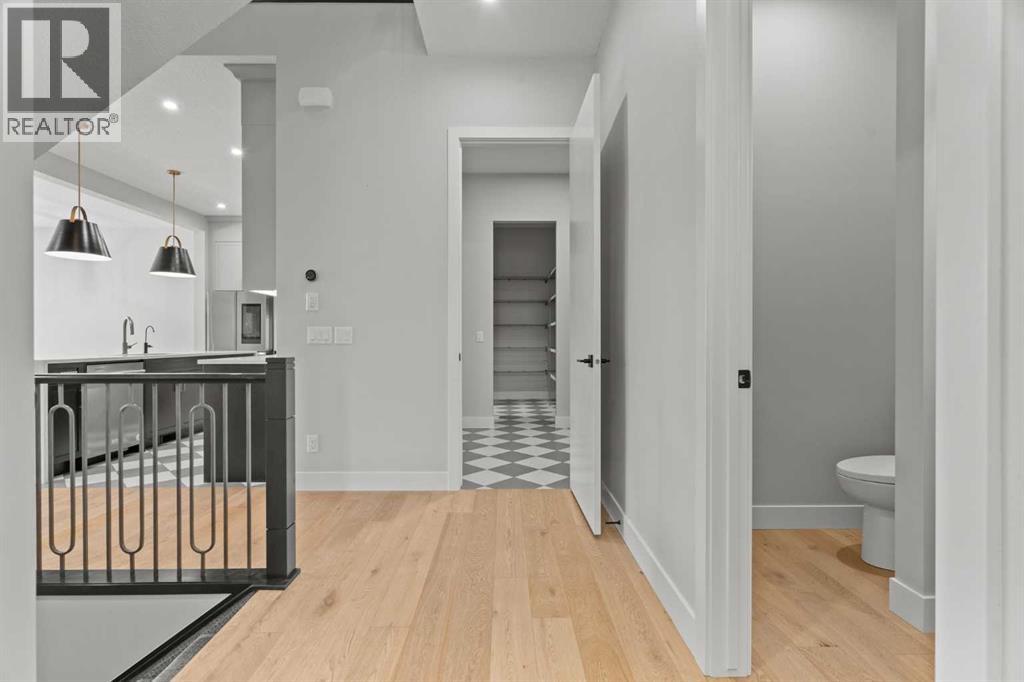 137 Waters Edge Drive, Heritage Pointe, Alberta  T1S 4K6 - Photo 3 - A2291159