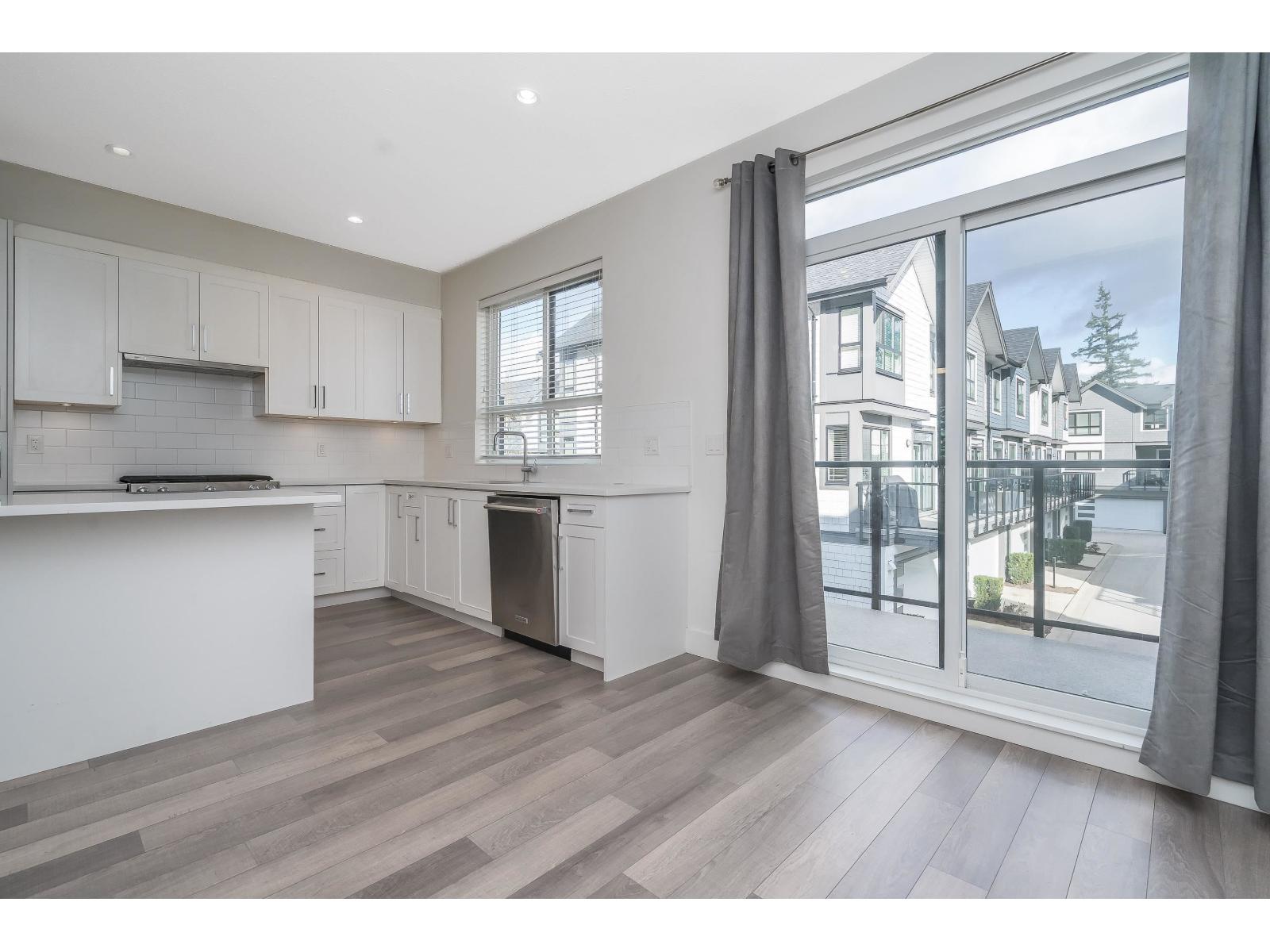 33 16760 25 Avenue, Surrey, British Columbia  V3Z 0W4 - Photo 6 - R3097850