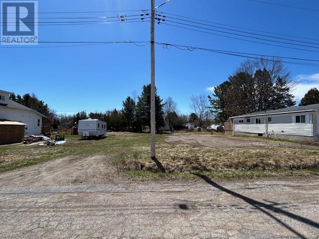 77 Togo St, Blind River, Ontario  P0R 1B0 - Photo 7 - SM260449