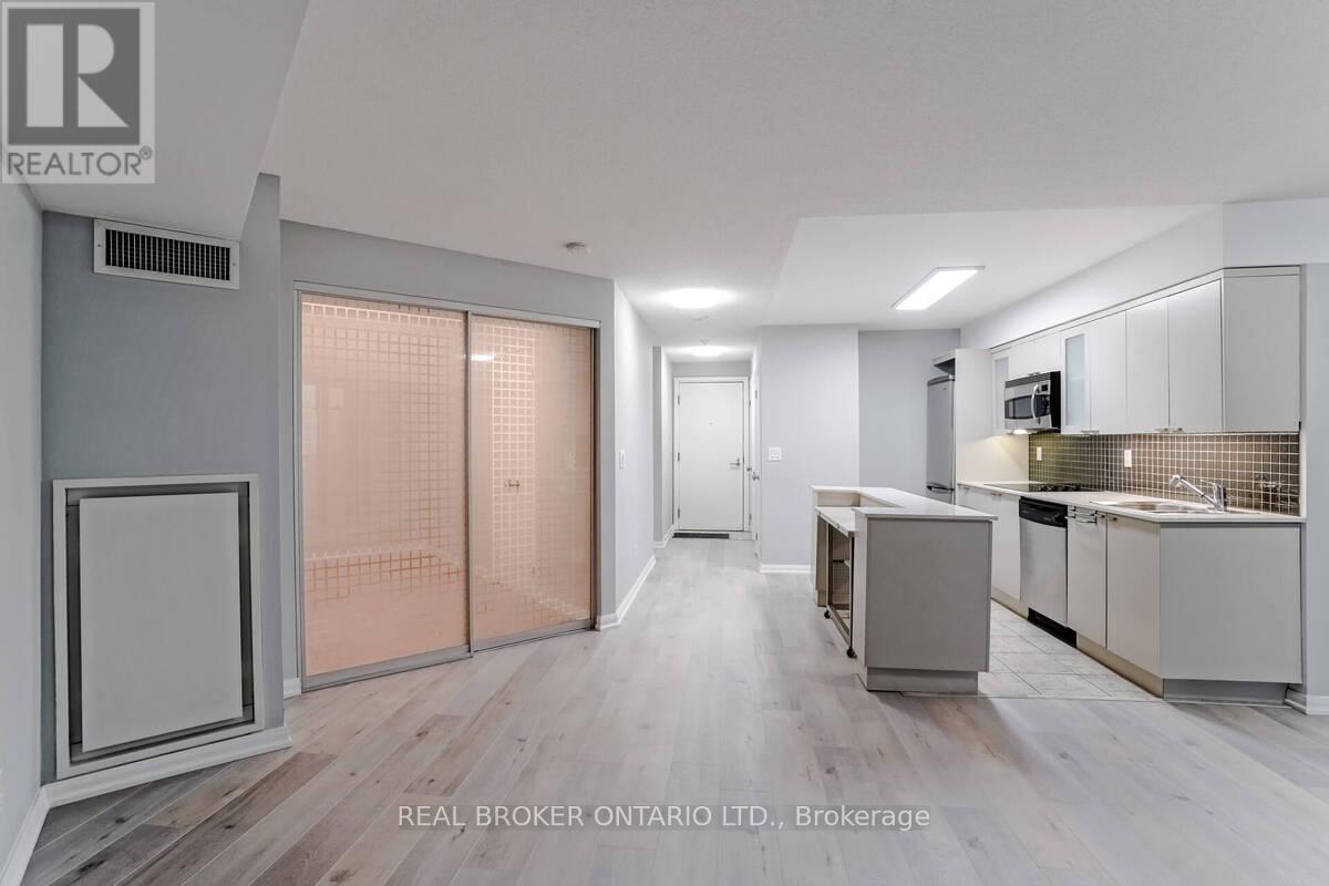 753 - 111 Elizabeth Street, Toronto, Ontario  M5G 1P7 - Photo 11 - C12867152