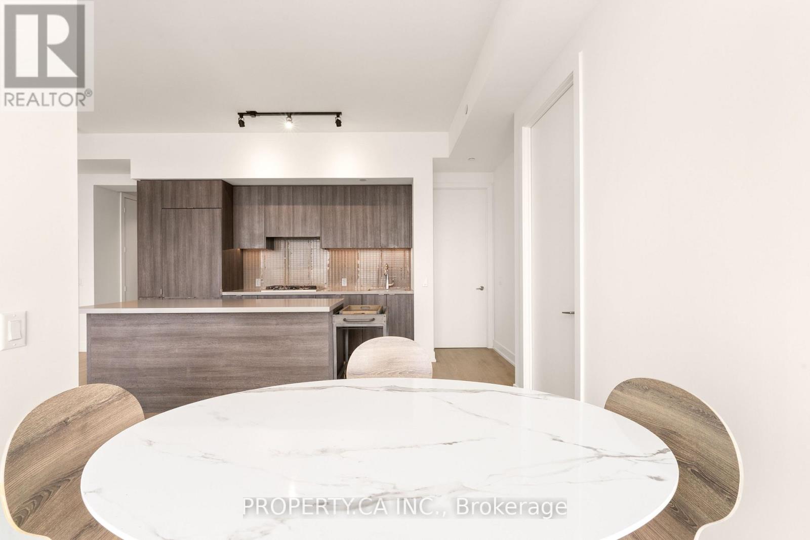 6108 - 7 Grenville Street, Toronto, Ontario  M4Y 0E9 - Photo 14 - C12867172