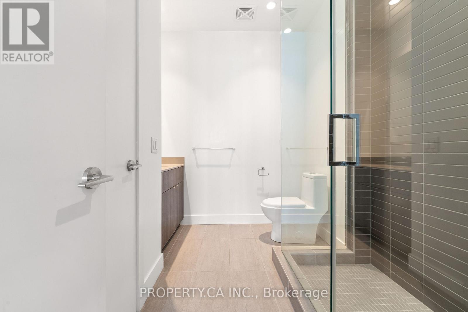 6108 - 7 Grenville Street, Toronto, Ontario  M4Y 0E9 - Photo 24 - C12867172