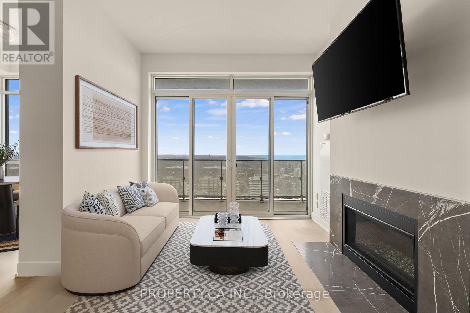 6108 - 7 Grenville Street, Toronto, Ontario  M4Y 0E9 - Photo 3 - C12867172