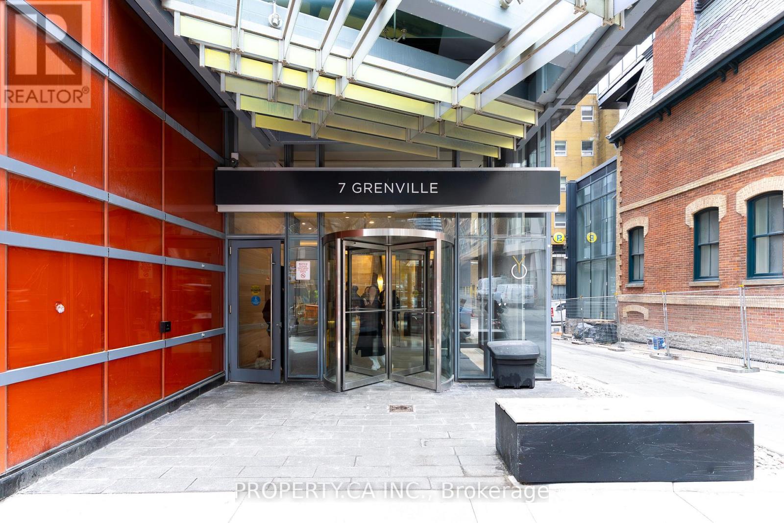 6108 - 7 Grenville Street, Toronto, Ontario  M4Y 0E9 - Photo 35 - C12867172