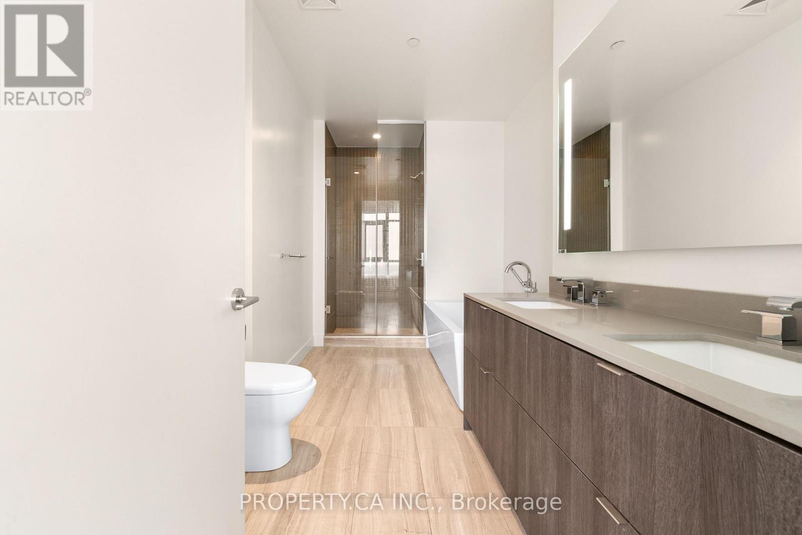 6108 - 7 Grenville Street, Toronto, Ontario  M4Y 0E9 - Photo 9 - C12867172