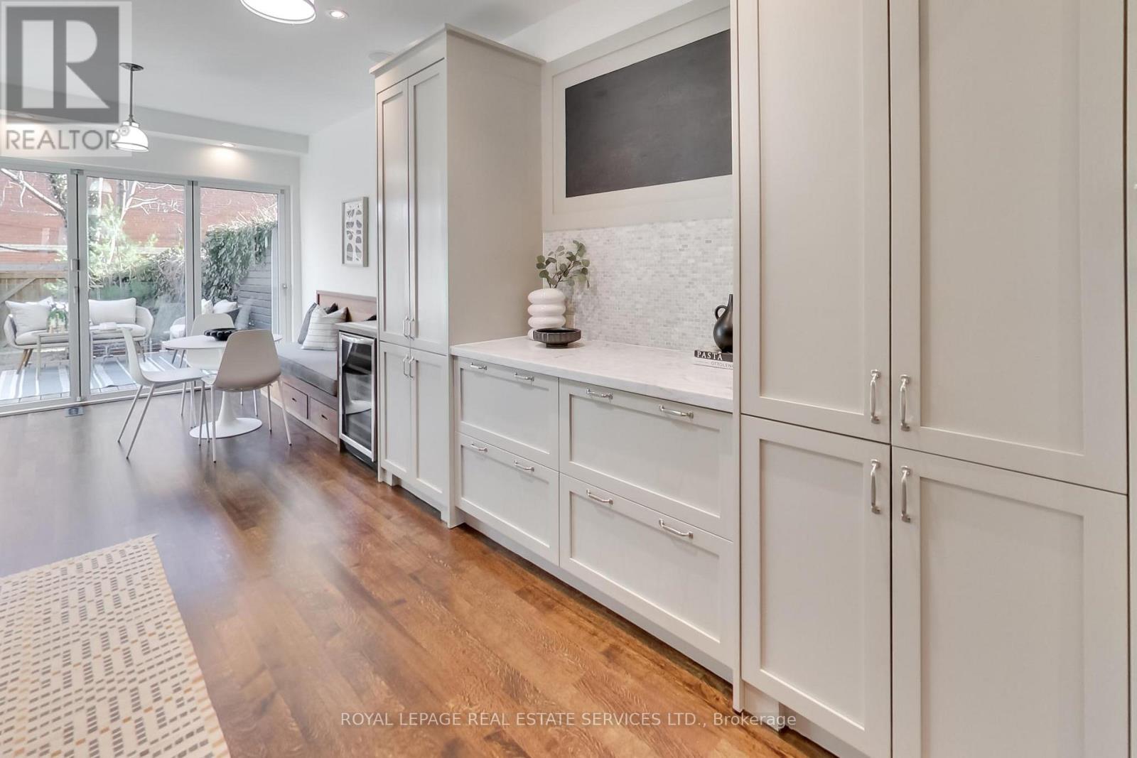 53 Robinson Street, Toronto, Ontario  M6J 1L4 - Photo 10 - C12867282