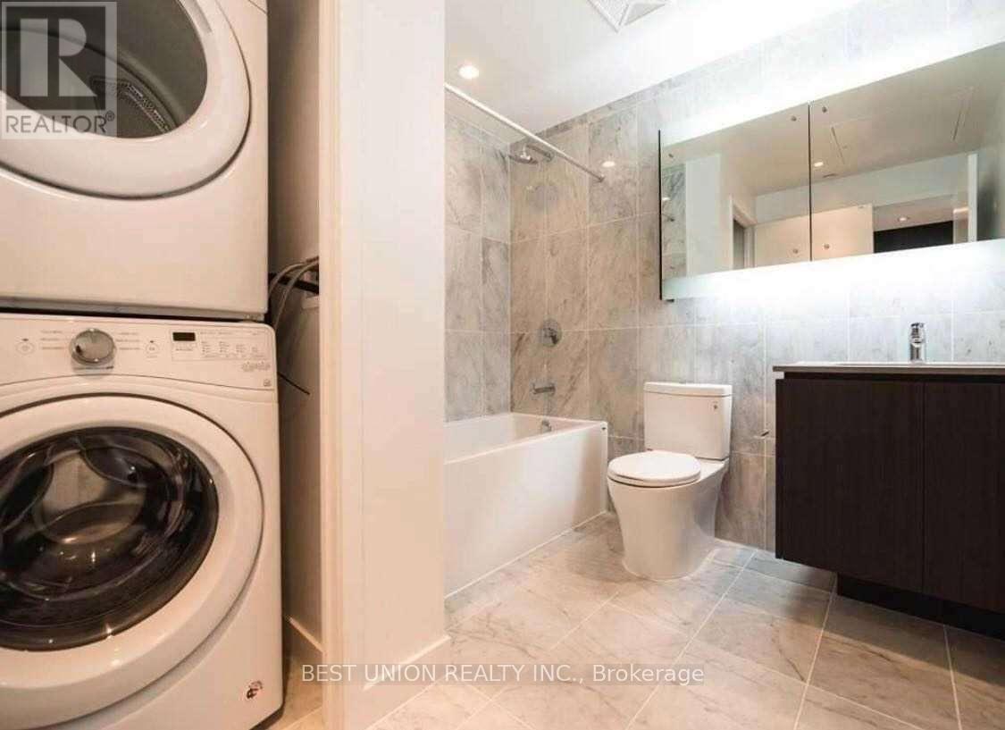 1905 - 117 Mcmahon Drive, Toronto, Ontario  M2K 2X9 - Photo 6 - C12867356