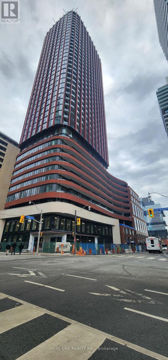 180 FRONT E STREET, Toronto, Ontario