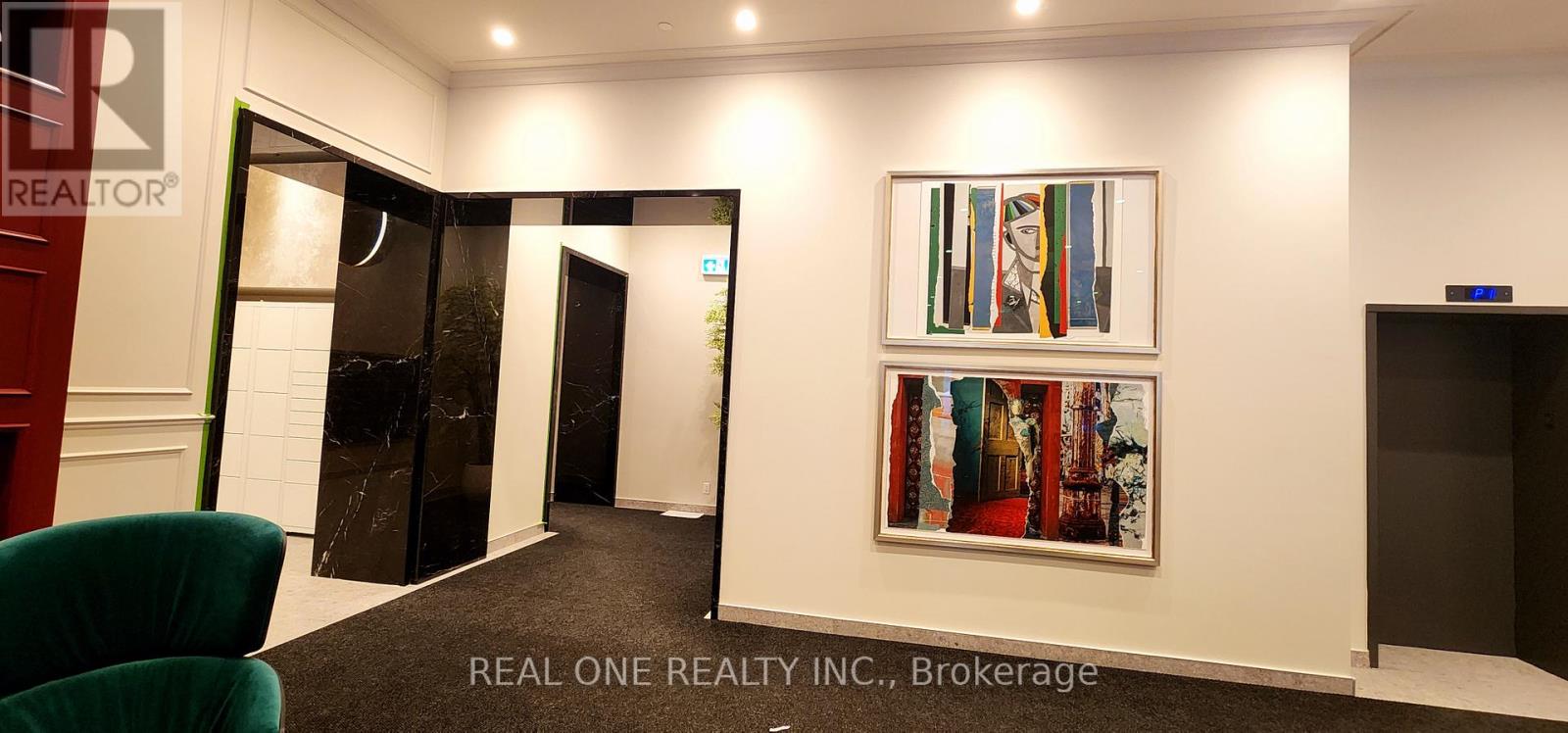 1702 - 180 Front Street E, Toronto, Ontario  M5A 0A9 - Photo 5 - C12866944