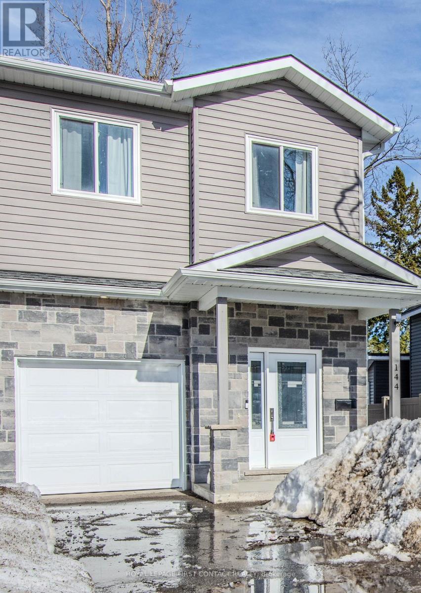 144 MEMORIAL AVENUE, Orillia, Ontario