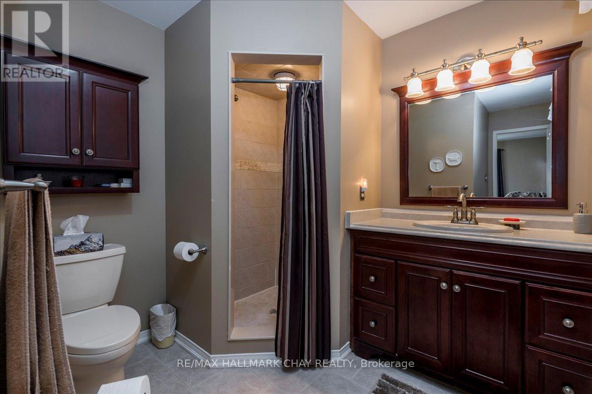 84 Pringle Drive, Barrie (Edgehill Drive), Ontario  L4N 0R2 - Photo 11 - S12867308